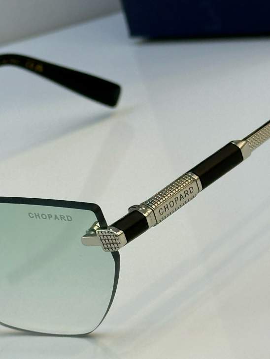 Picture of Chopard Sunglasses _SKUfw65044061fw